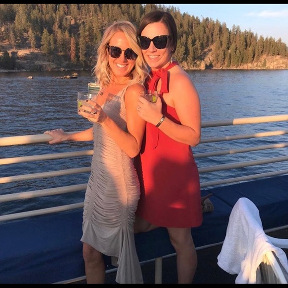 Meet your Posher, Mckenzie - Picture 1 of 1